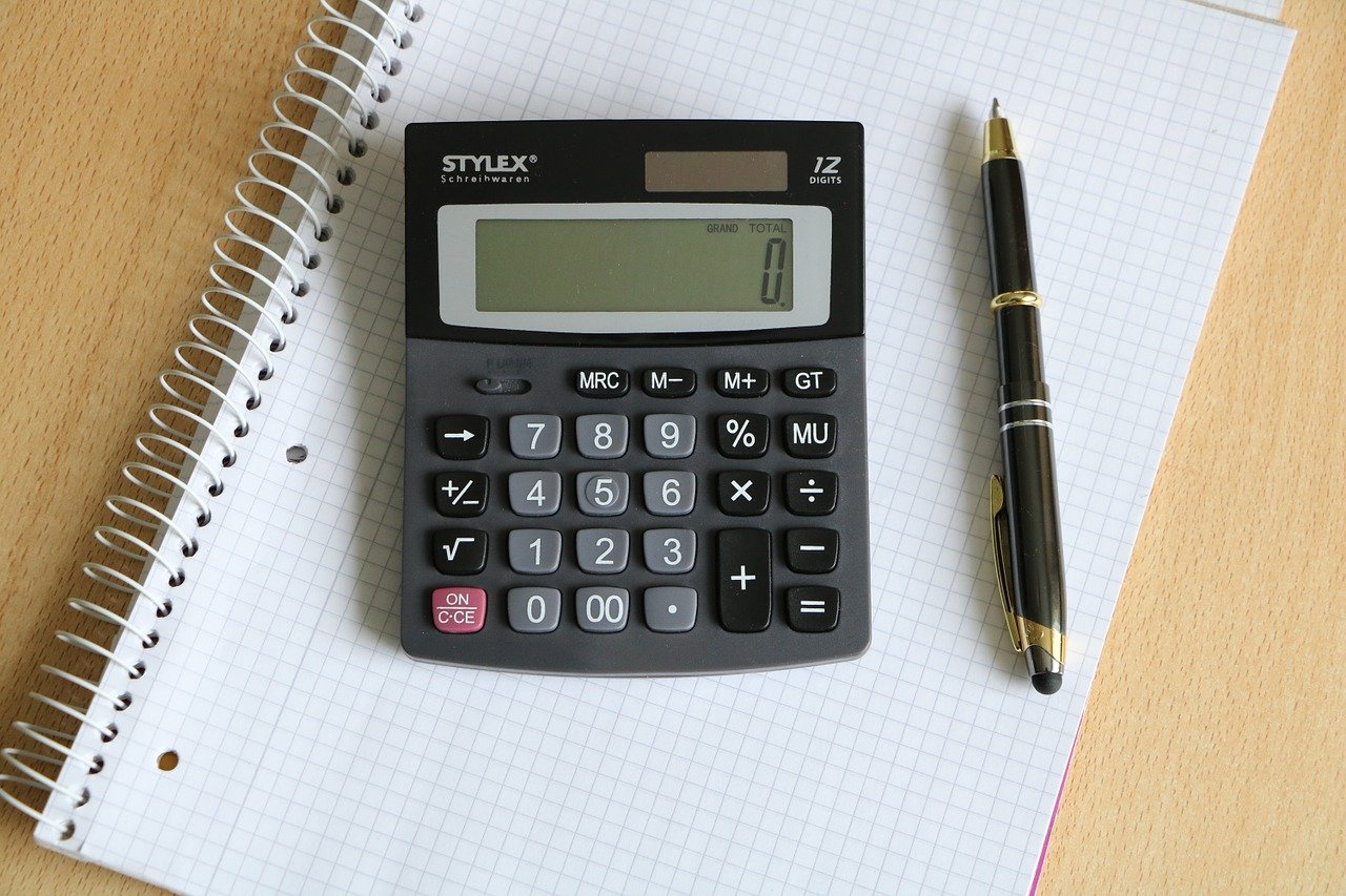 calculator, ballpoint pen, block-1516869.jpg
